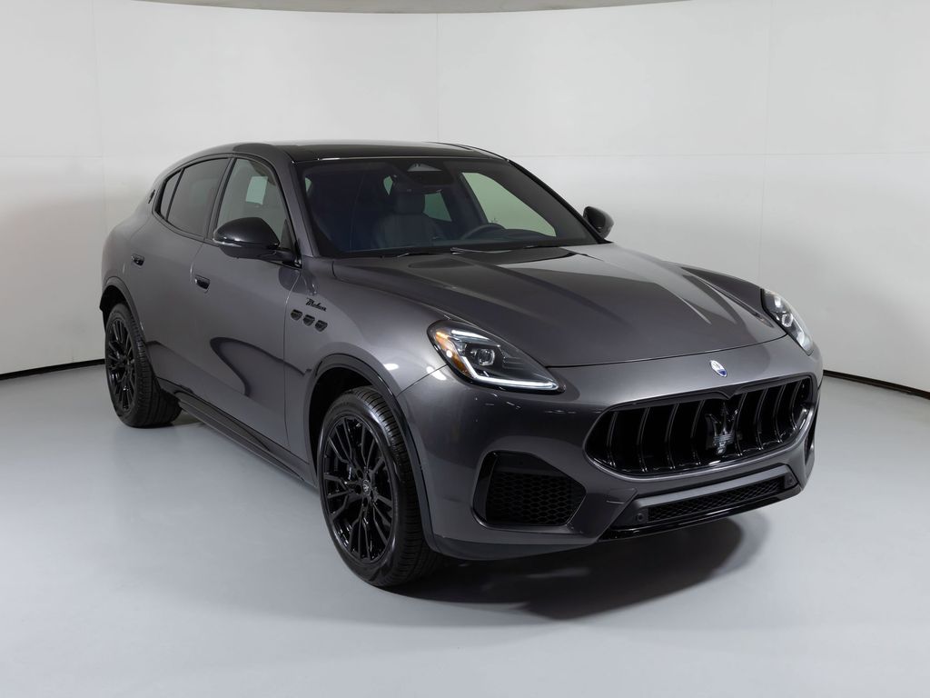 2025 Maserati Grecale MODENA's photo