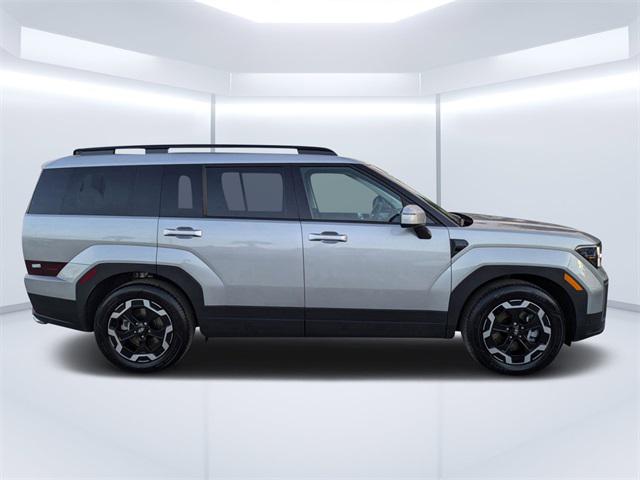2025 Hyundai Santa Fe SEL photo 2