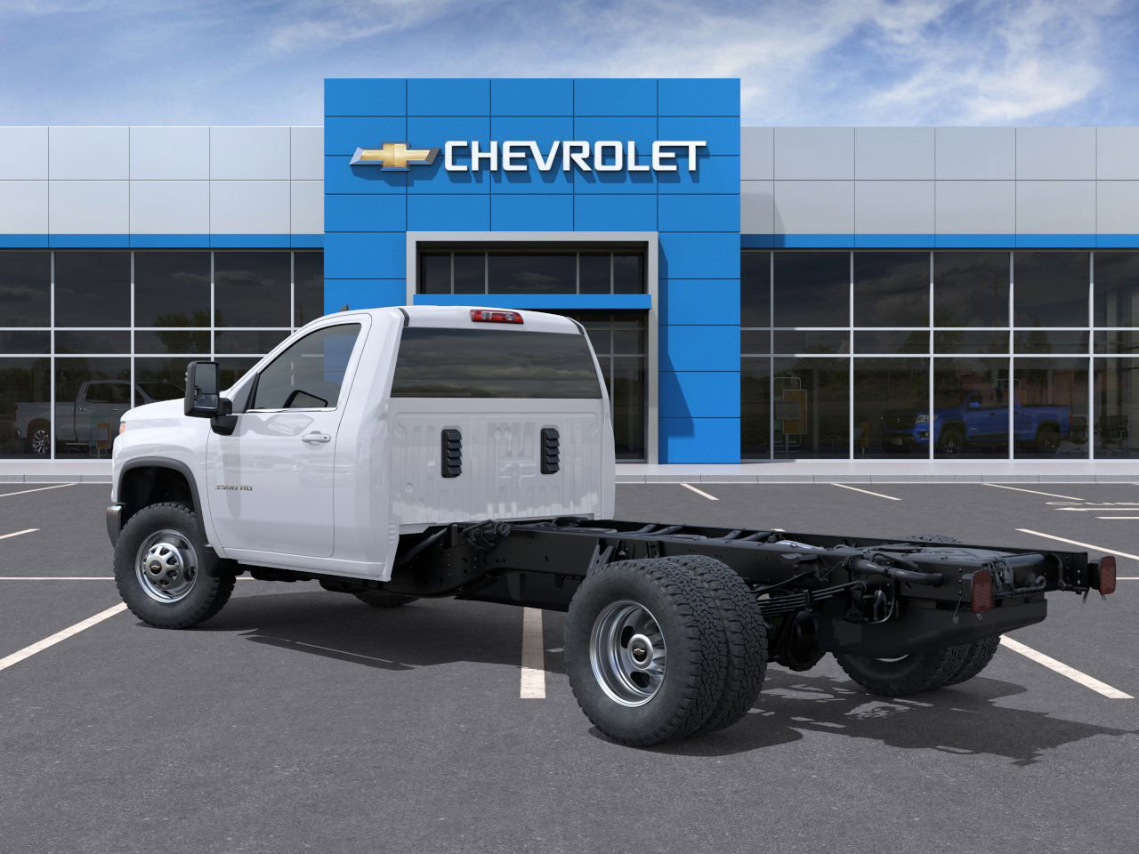 2025 Chevrolet Silverado 3500HD Work Truck photo 2