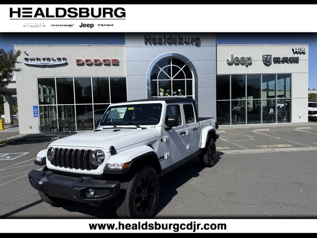 2025 Jeep Gladiator Nighthawk