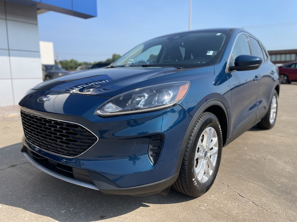 Used 2020 Ford Escape SE with VIN 1FMCU0G6XLUB66952 for sale in Muskogee, OK