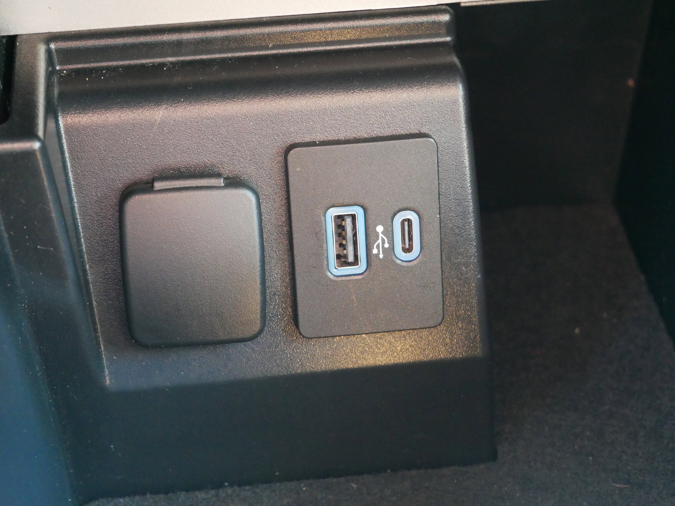 2023 Ford Explorer Limited photo 26