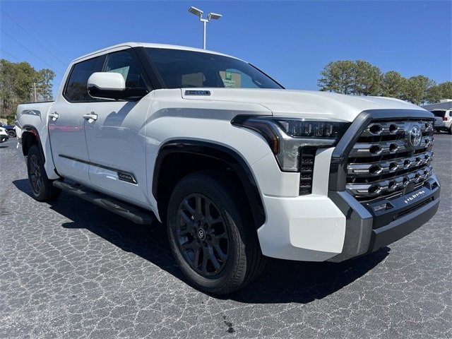 2025 Toyota Tundra Platinum's photo