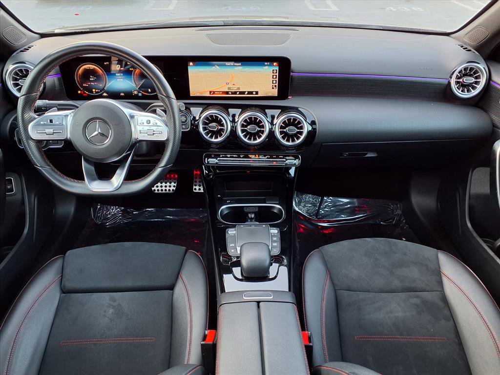 2022 Mercedes Benz A 220 photo 4
