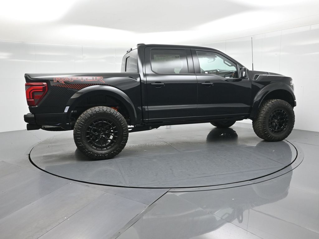 2025 Ford F-150 Raptor photo 24