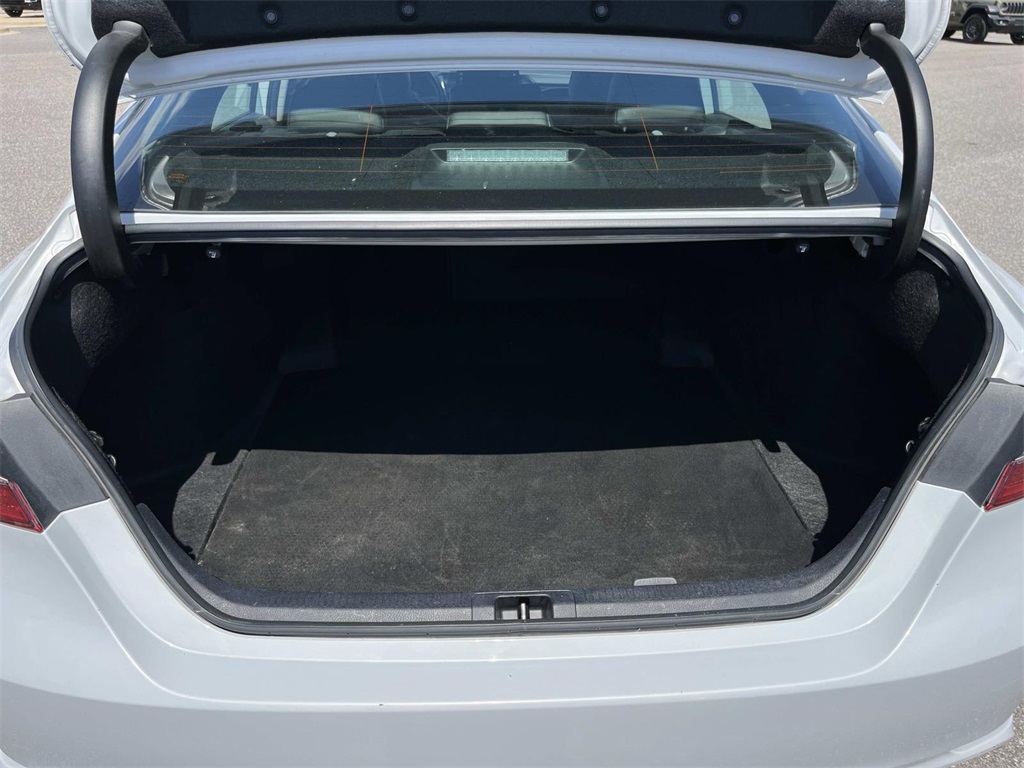 2024 Toyota Camry XSE photo 7
