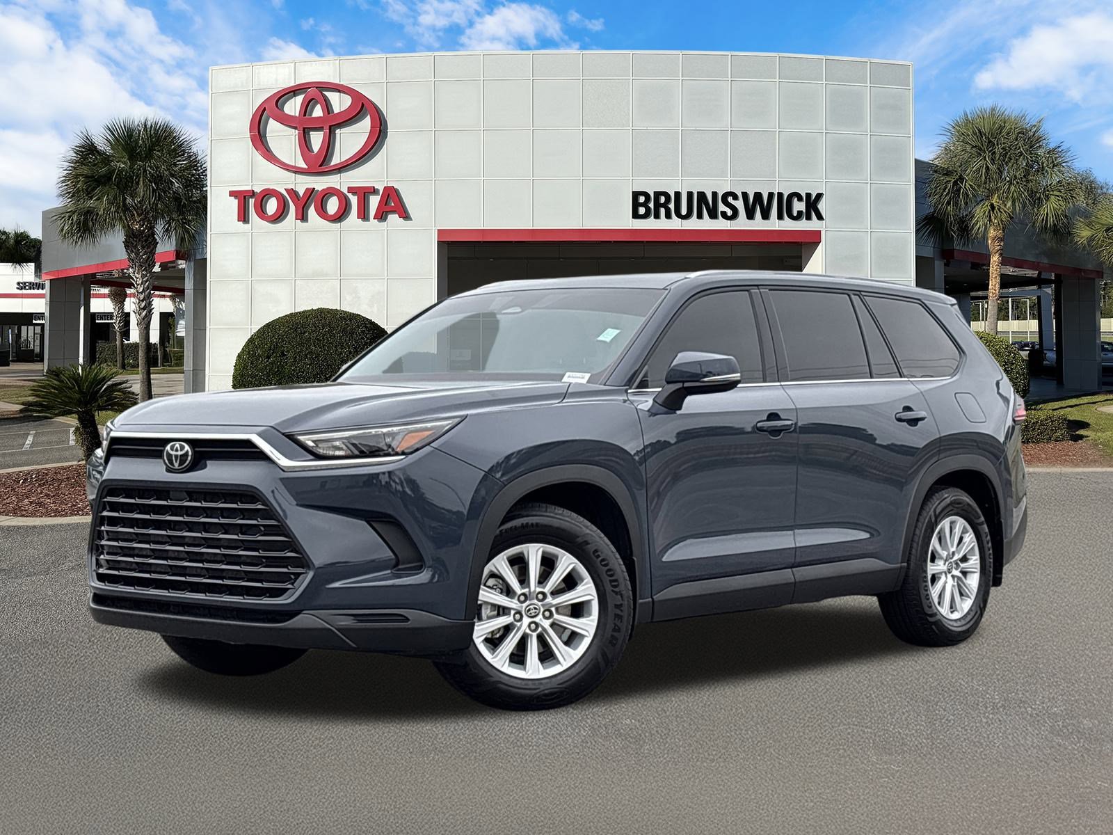 2025 Toyota Grand Highlander XLE's photo