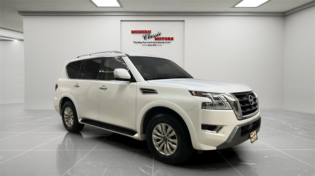 2024 Nissan Armada SV's photo