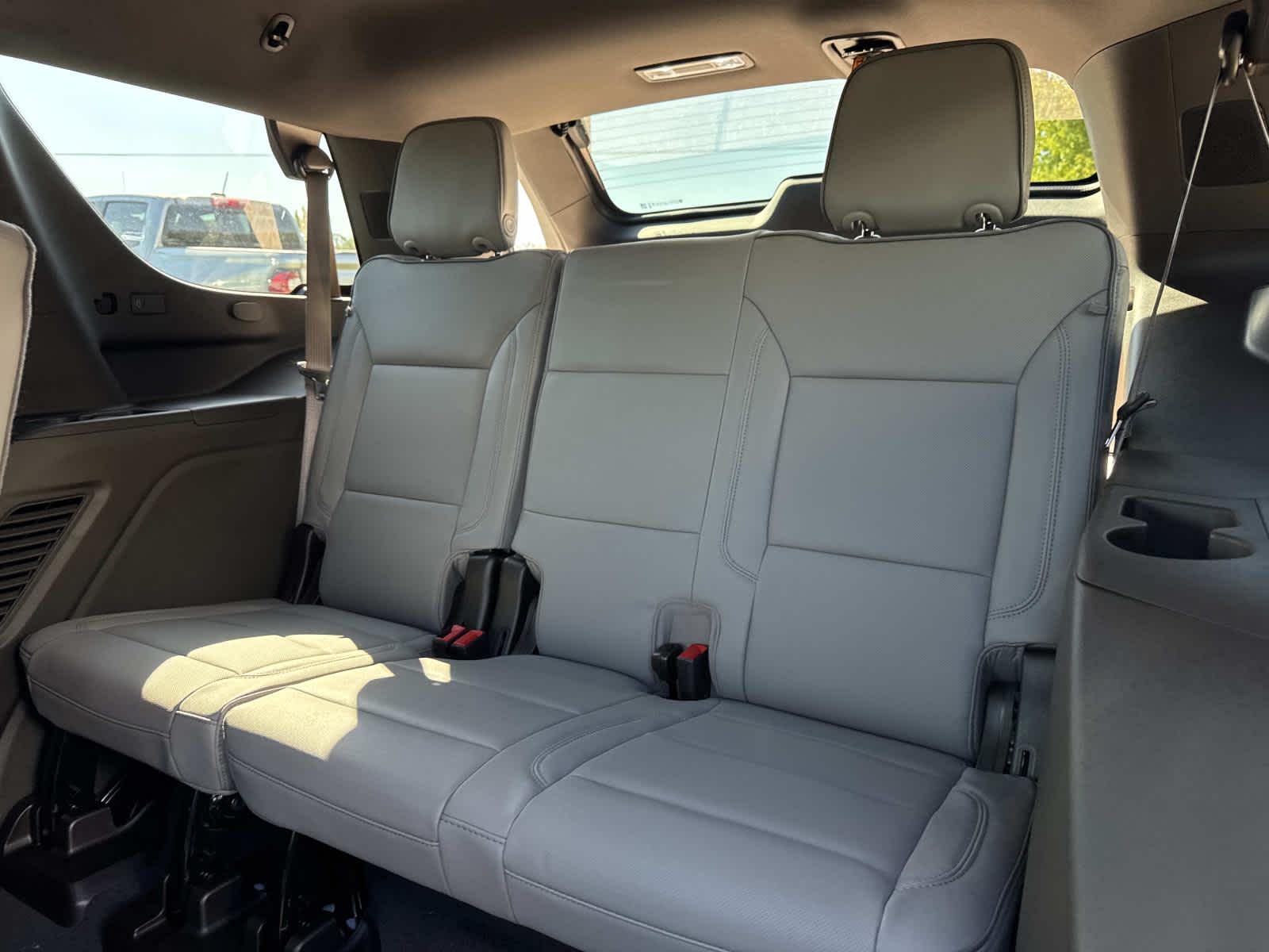 2026 Gmc Yukon photo 8