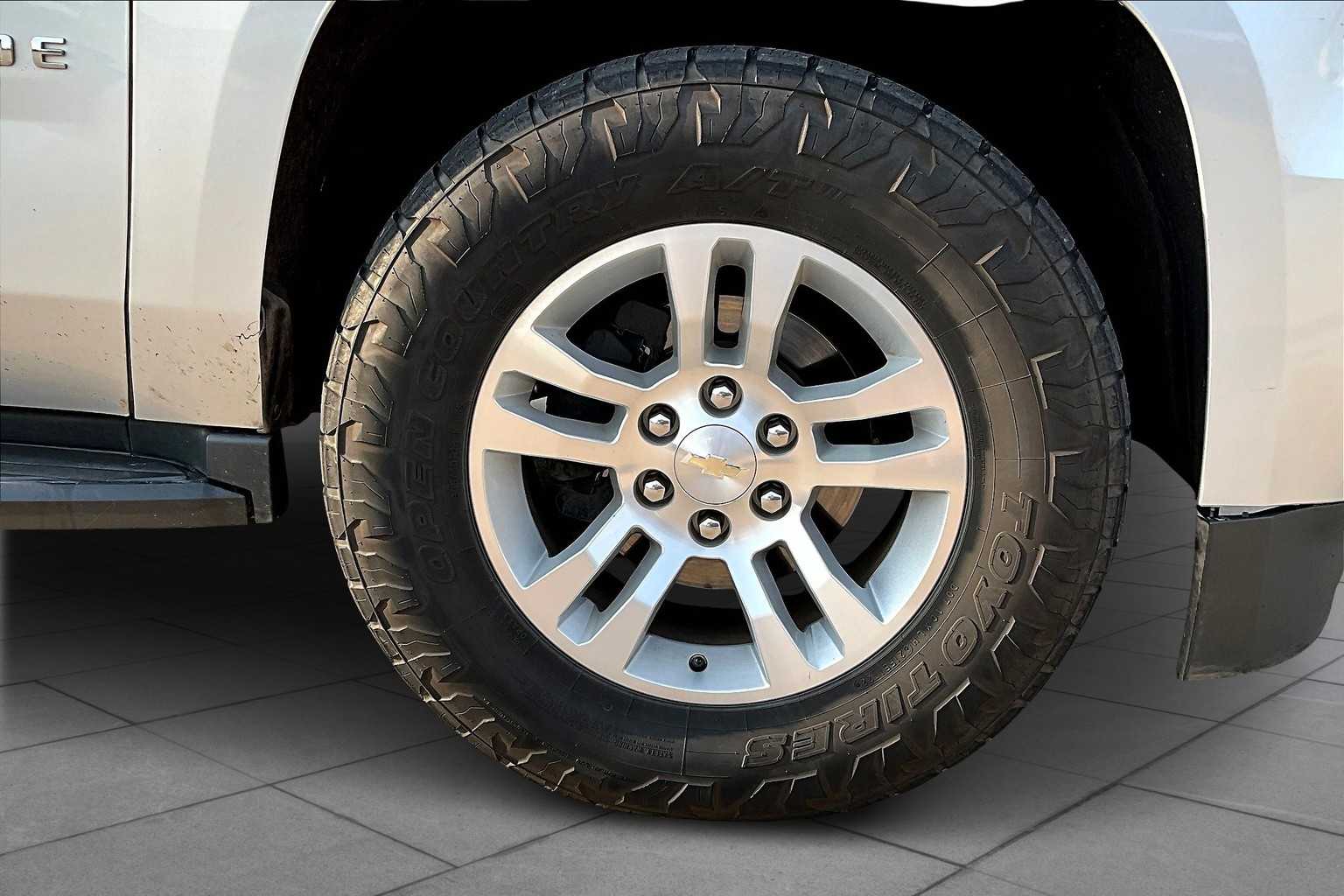 2020 Chevrolet Tahoe LT photo 10