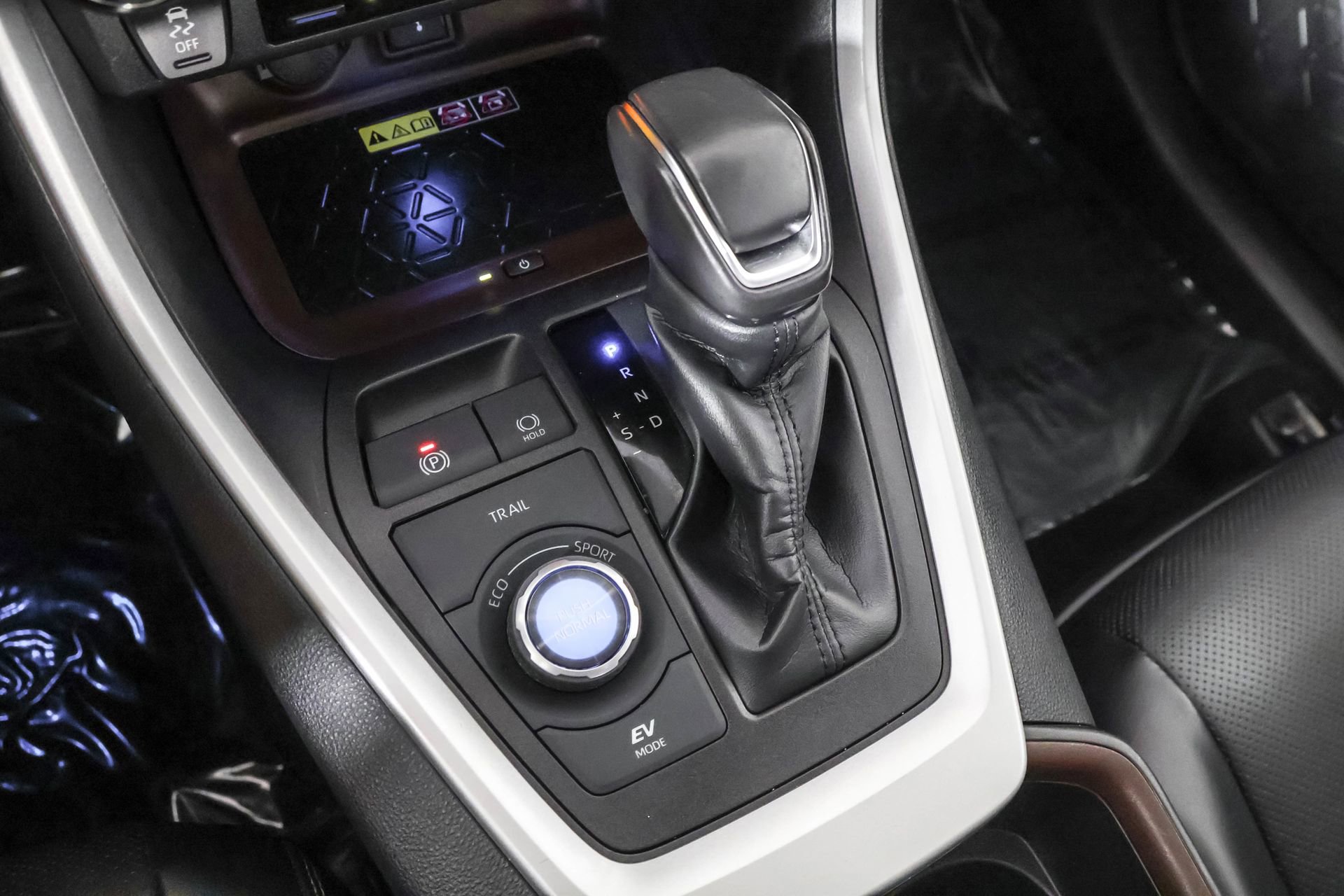 2022 Toyota RAV4 Hybrid Limited photo 22