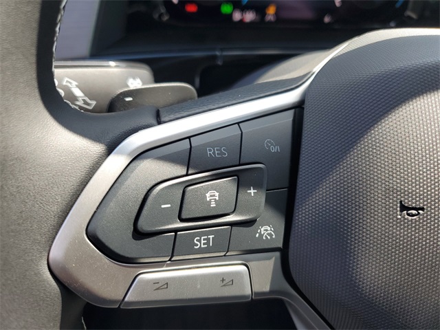 2026 Volkswagen Atlas Cross Sport SE photo 24