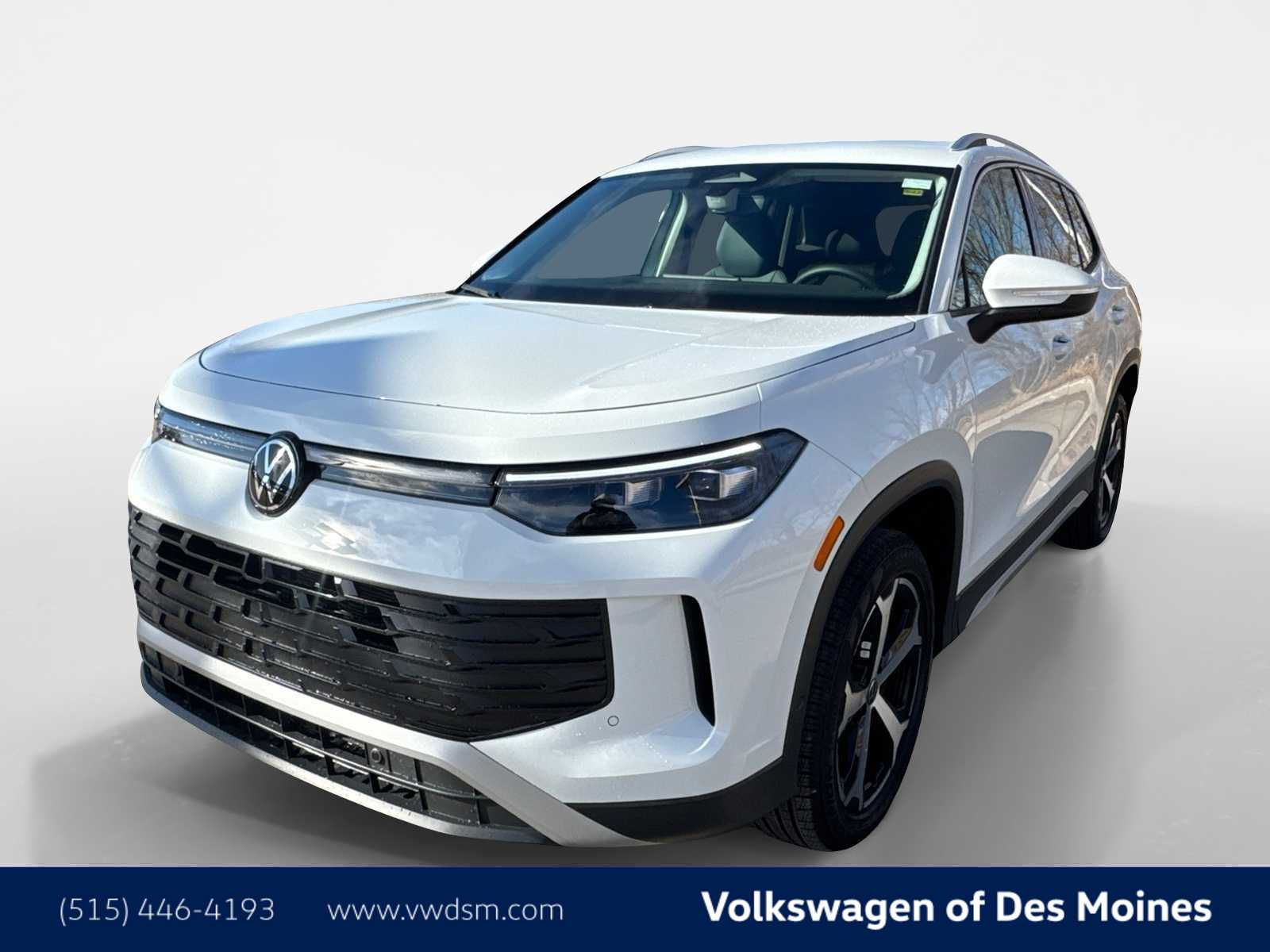 2026 Volkswagen Tiguan SE's photo