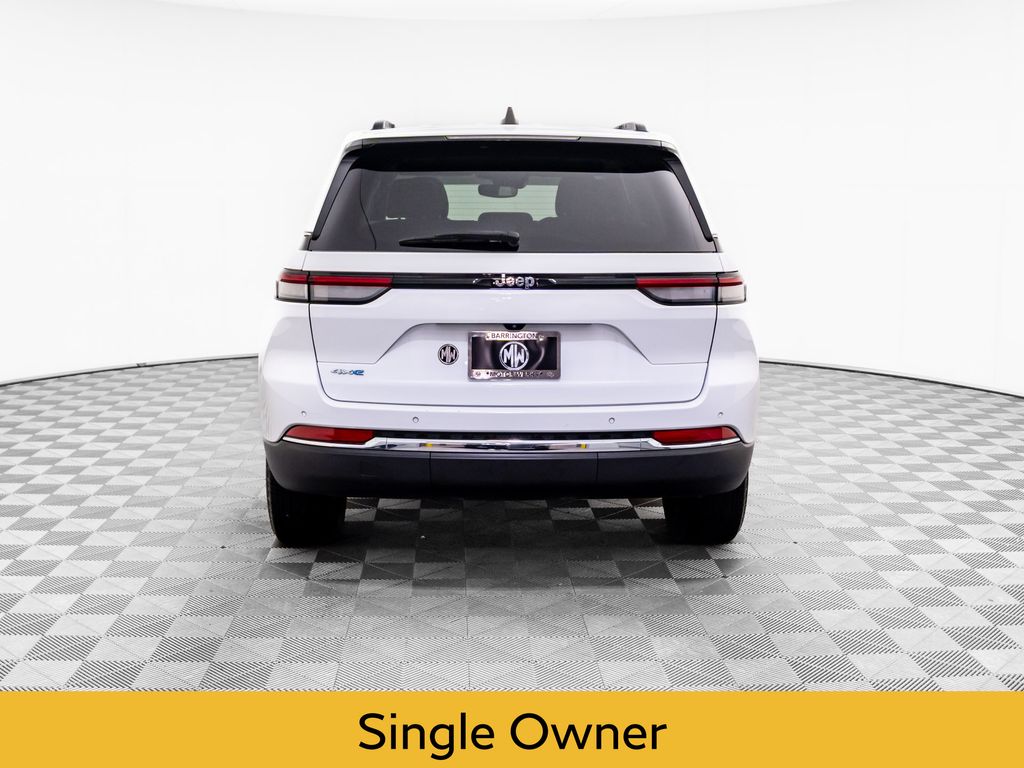 2023 Jeep Cherokee 4xe photo 4