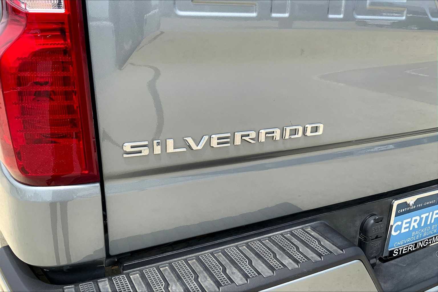 2025 Chevrolet Silverado 1500 Custom photo 56