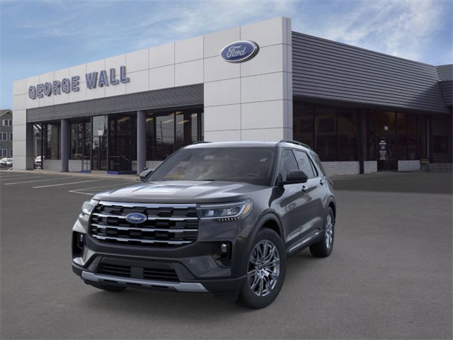 2025 Ford Explorer photo 2