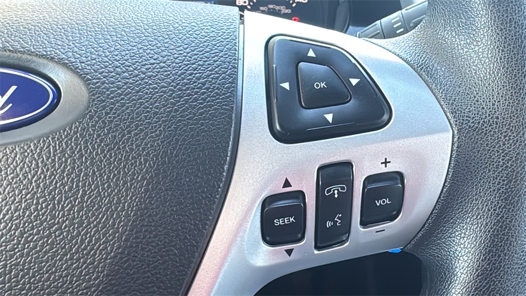 2013 Ford Edge SE photo 13