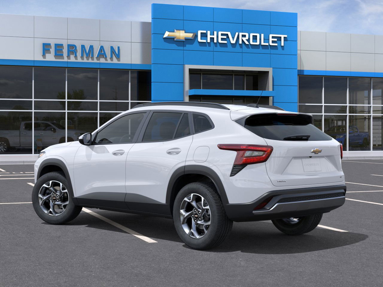 2025 Chevrolet Trax LT photo 2