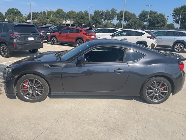 2017 Subaru BRZ Limited photo 5