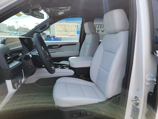 2025 Chevrolet Tahoe Premier photo 12
