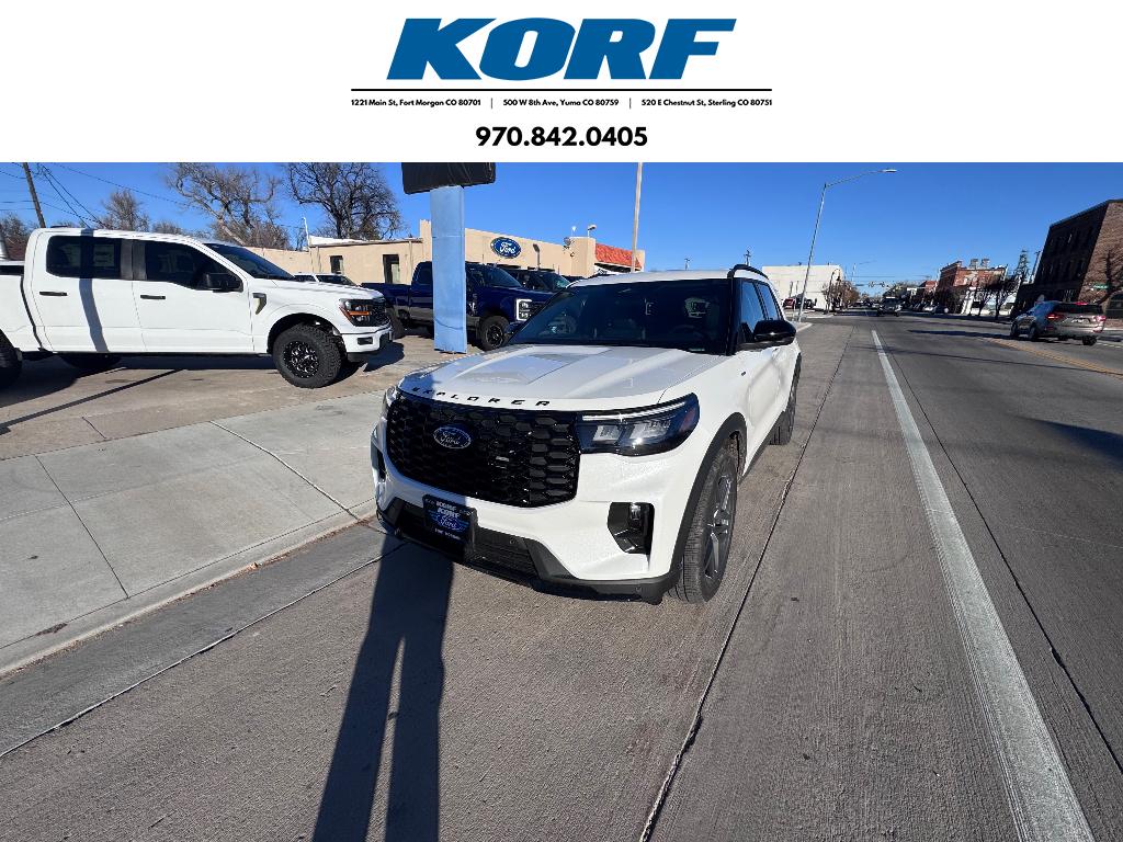 2026 Ford Explorer ST-LINE's photo