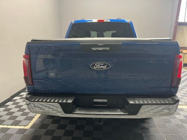 2024 Ford F-150 XLT photo 4