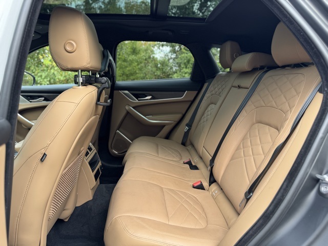 2023 Jaguar F-PACE P250 S photo 15
