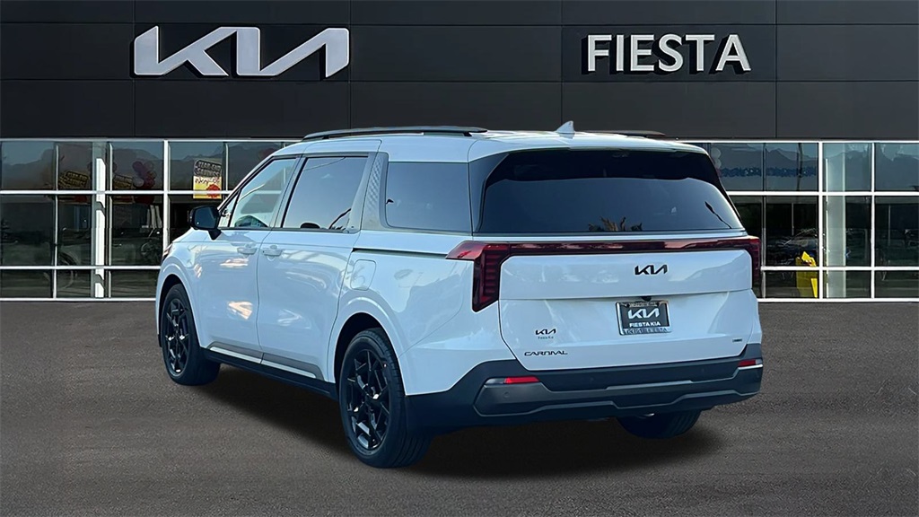 2026 Kia Carnival SX Prestige photo 2