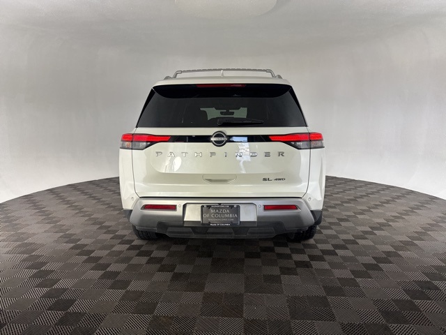 2024 Nissan Pathfinder SL photo 4