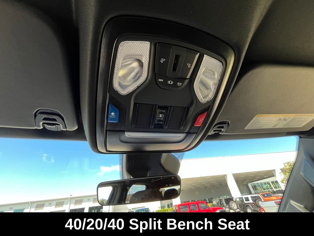 2025 Ram 1500 Tradesman photo 11