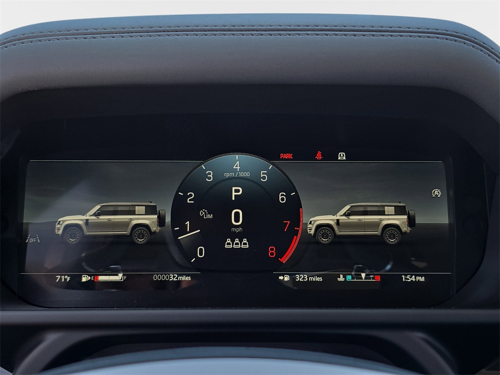2025 Land Rover Defender 110 V8 photo 18