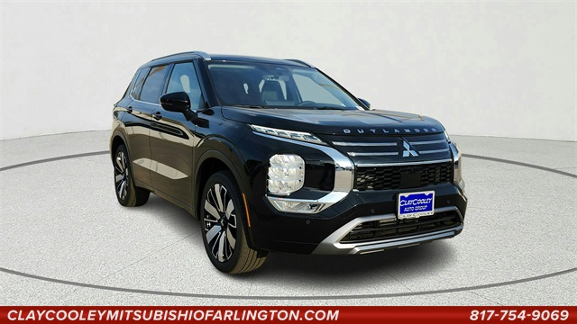 2025 Mitsubishi Outlander SEL's photo