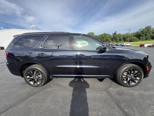 2024 Dodge Durango SXT photo 2