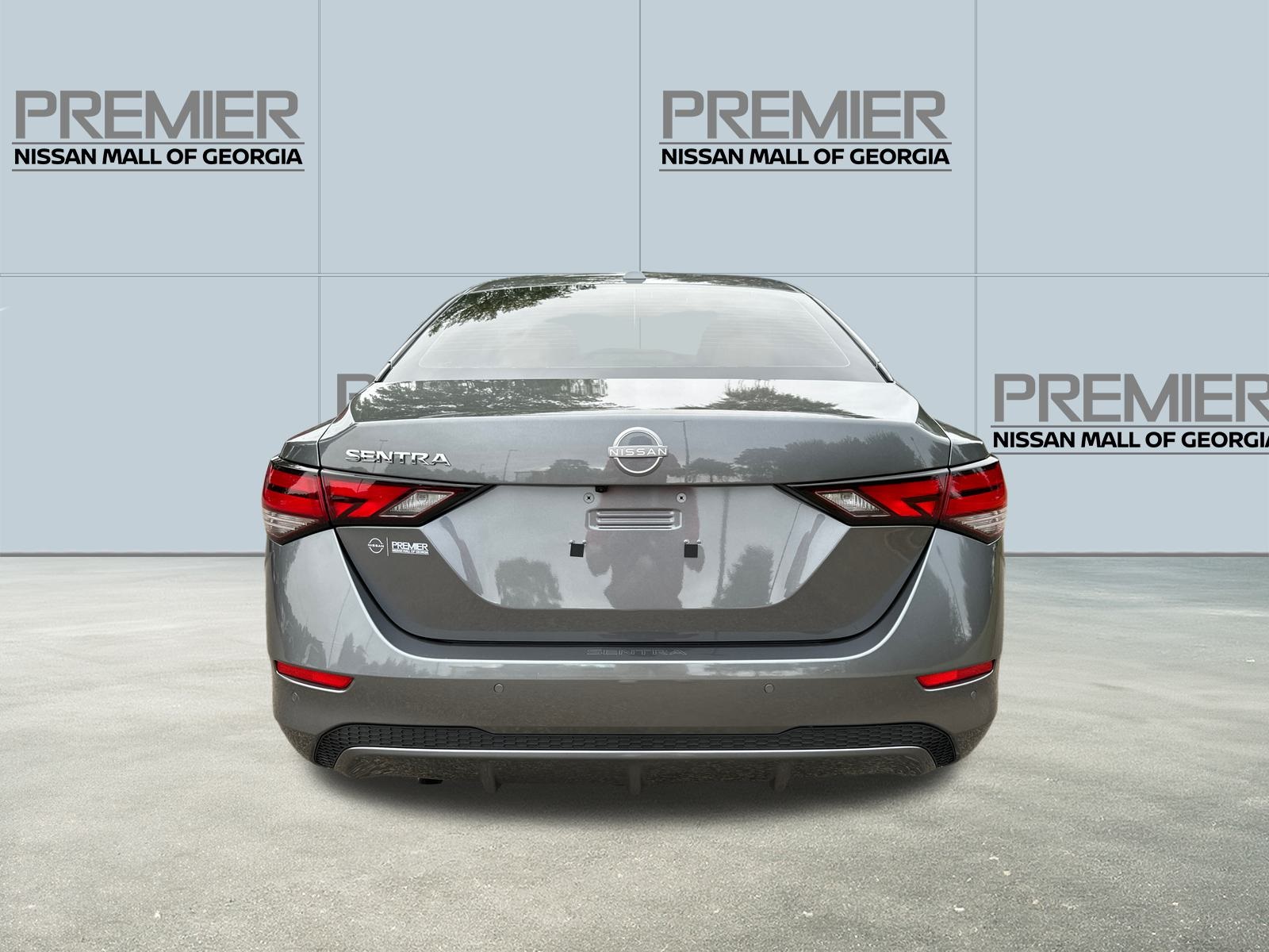2025 Nissan Sentra SV photo 4