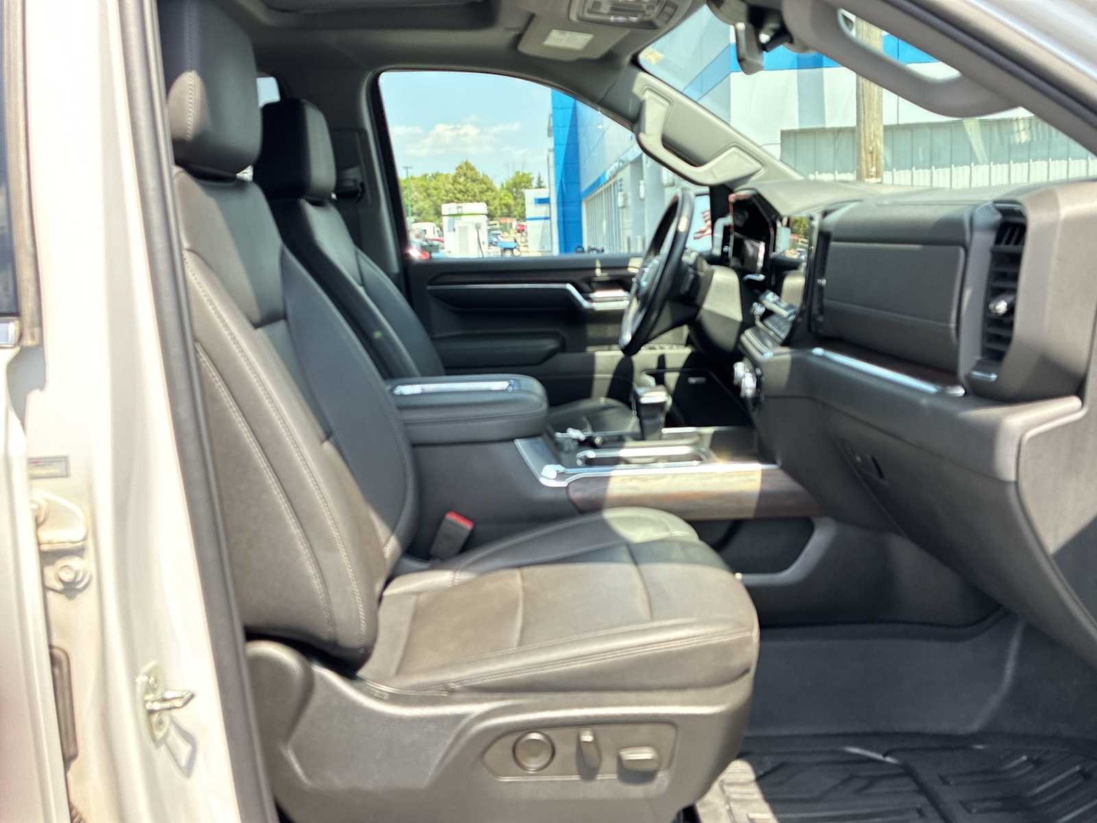 2022 Gmc Sierra 1500 SLT photo 27