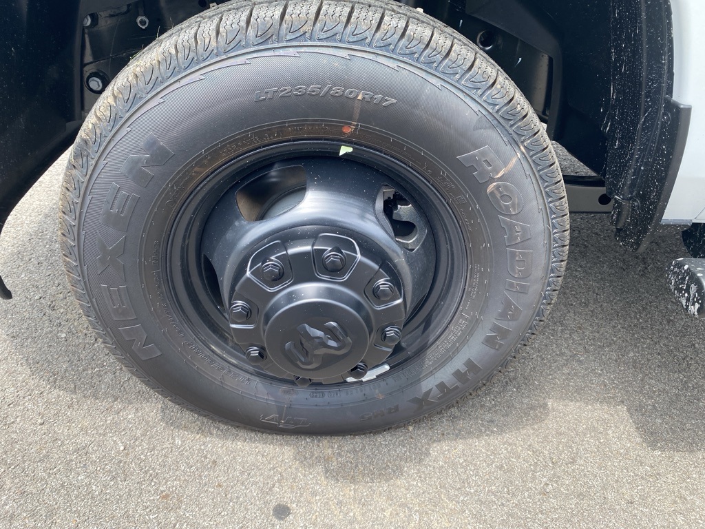 2025 Ram 3500 Tradesman photo 9