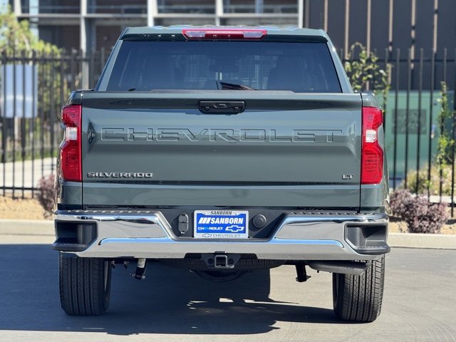 2026 Chevrolet Silverado 1500 LT photo 4