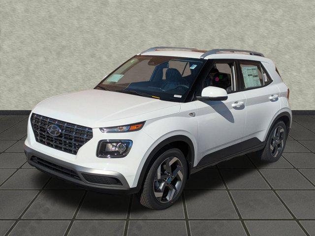 2025 Hyundai Venue SEL's photo