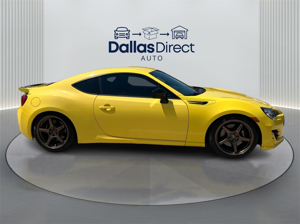 2017 Subaru BRZ Series.Yellow photo 4