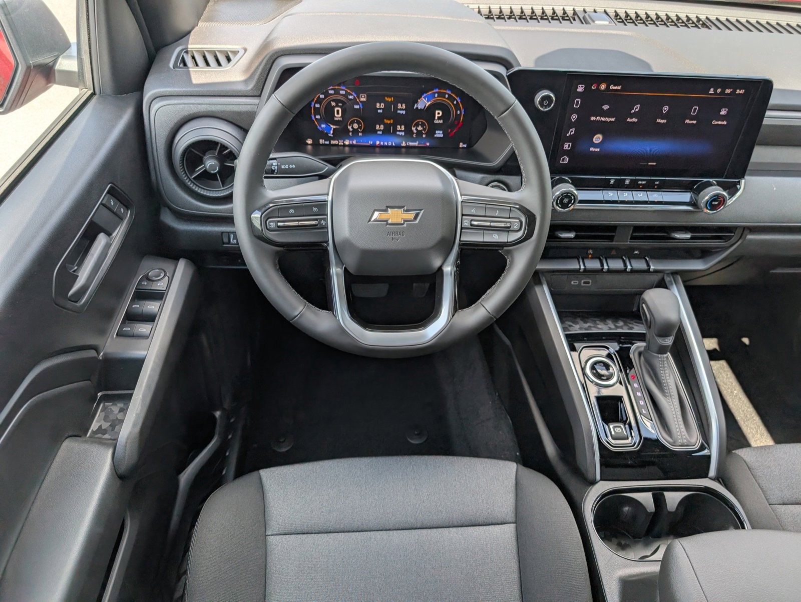 2025 Chevrolet Colorado LT photo 6