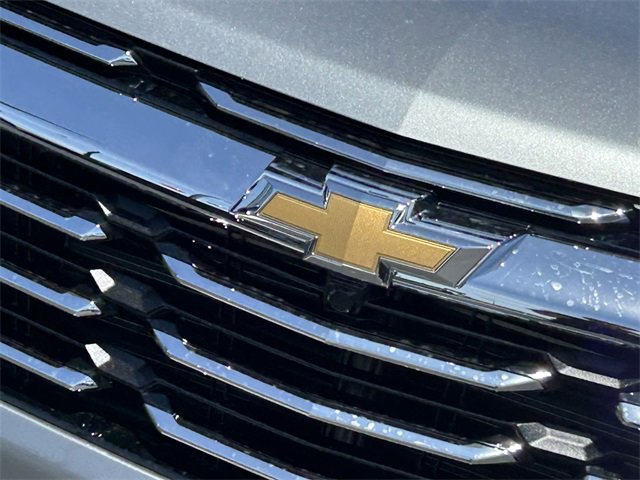 2026 Chevrolet Equinox LT photo 3