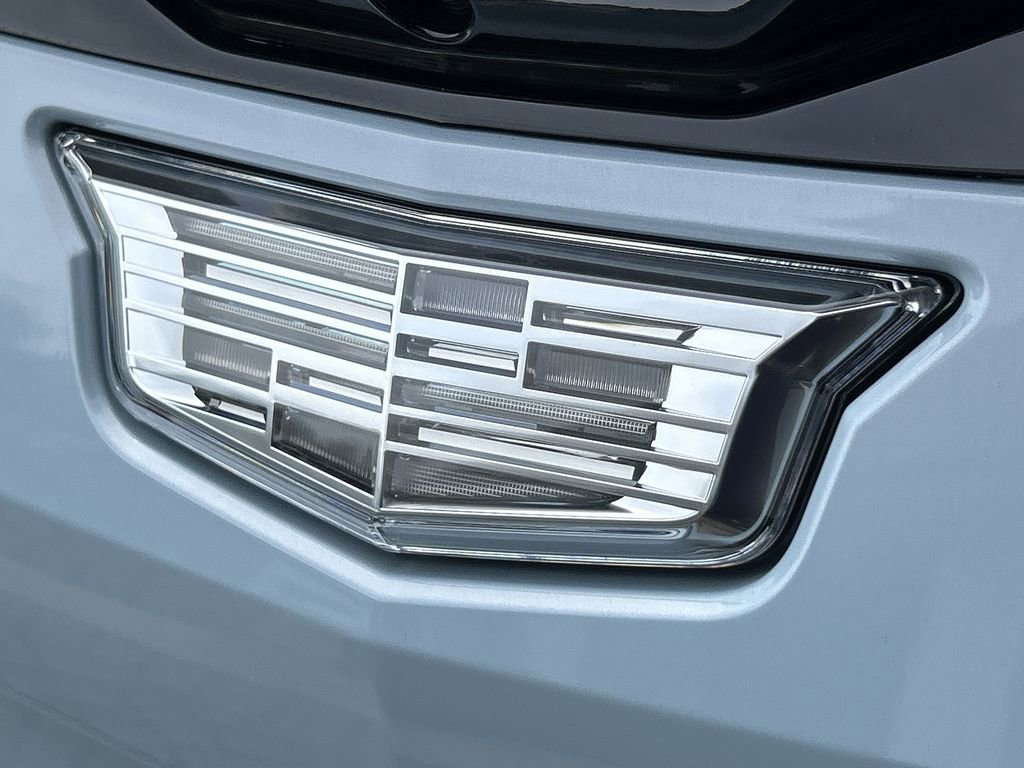 2025 Cadillac Optiq Sport photo 9