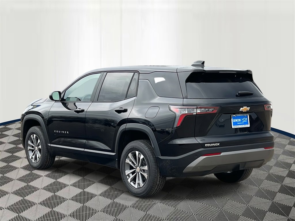 2026 Chevrolet Equinox photo 4