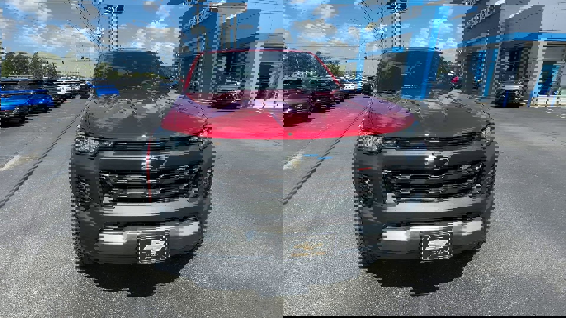 2026 Chevrolet Colorado Trail Boss photo 3