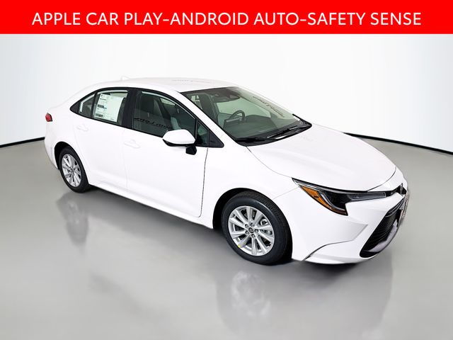 2026 Toyota Corolla LE's photo