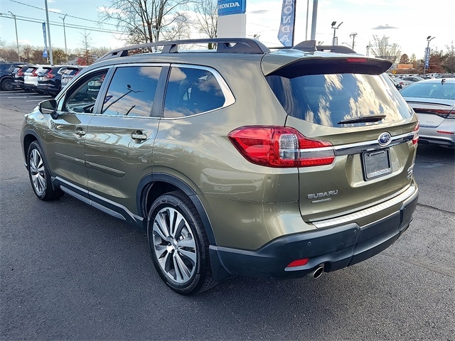 2022 Subaru Ascent Limited photo 4