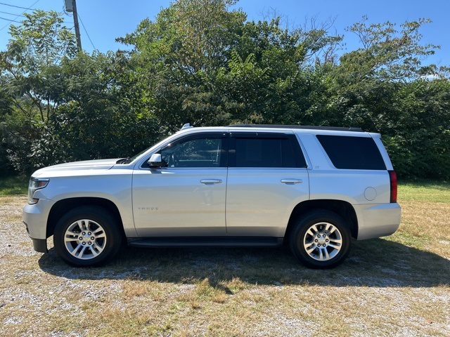 2015 Chevrolet Tahoe LT photo 3