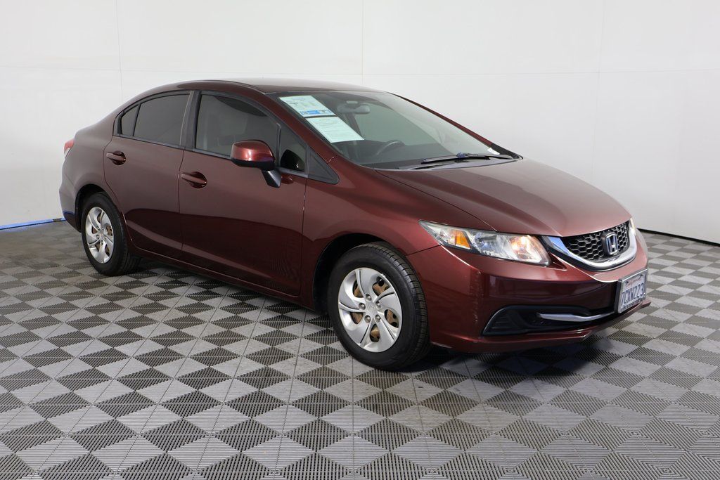 2013 Honda Civic LX photo 3