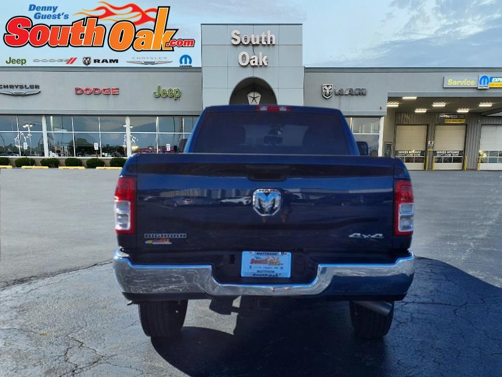 2024 Ram 2500 Big Horn photo 3
