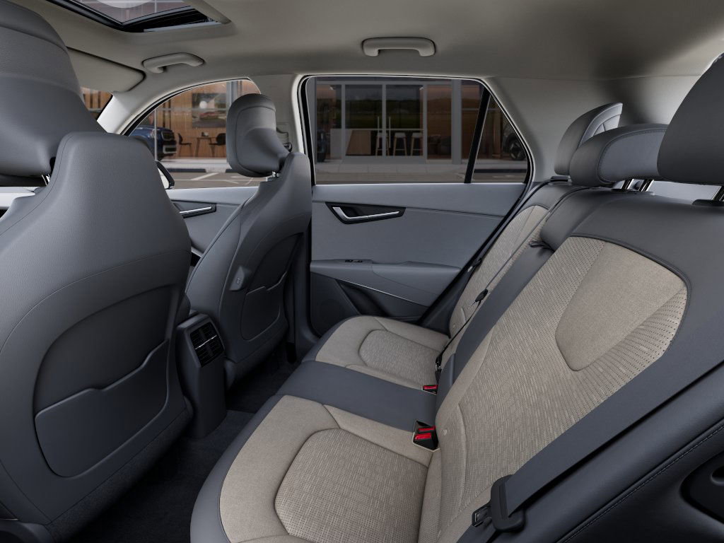 2025 Kia Niro SX Touring photo 16